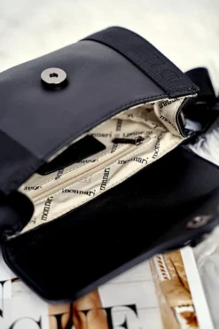 Discount Monnari Torebka Damska Czarna Nerka Saszetka BAG0450-020
