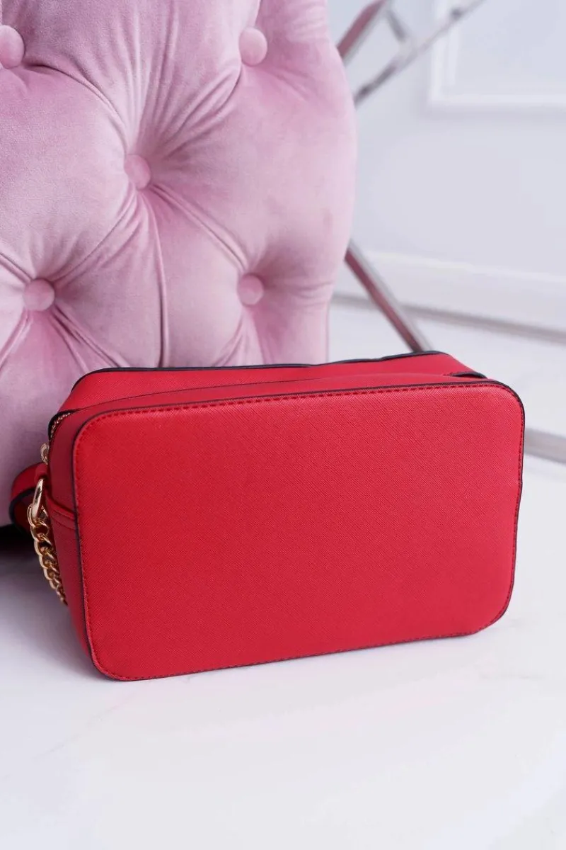 Boto Torebka Damska Na Ramię Ze Złotym Łańcuszkiem Czerwona