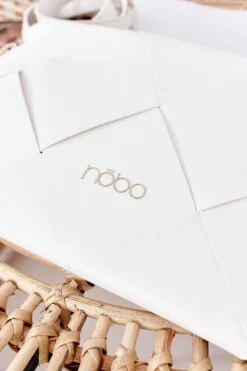 Clearance Nobo Torebka Kopertówka Z Odpinanym Paskiem NBAG-K1260 Biała