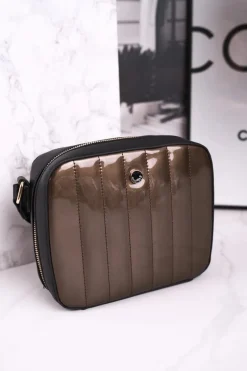 Torebka Listonoszka BAG4220-019 Czarna Złota Torebki Monnari|Listonoszki