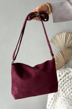 Clearance Torebka Listonoszka Z Eko Zamszu Bordowa Carenza Listonoszki