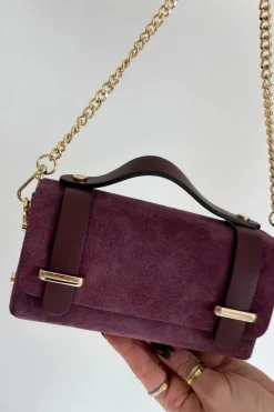 Boto Torebka Z Naturalnego Zamszu Z Łańcuszkiem Fioletowa Nivra