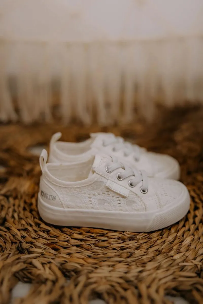 Big Star Shoes Trampki Ażurowe Big Star JJ374020 Białe