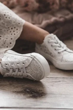 Outlet Trampki Ażurowe Big Star JJ374134 Białe Dzieci Dziewczęce