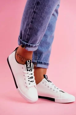 Trampki Damskie Niskie>Boto Trampki Damskie Klasyczne Czarne Ville Czarny