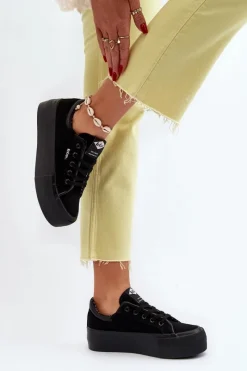 Clearance Trampki Damskie Na Platformie LCW-24-31-2180 Czarne Damskie Trampki Damskie Niskie