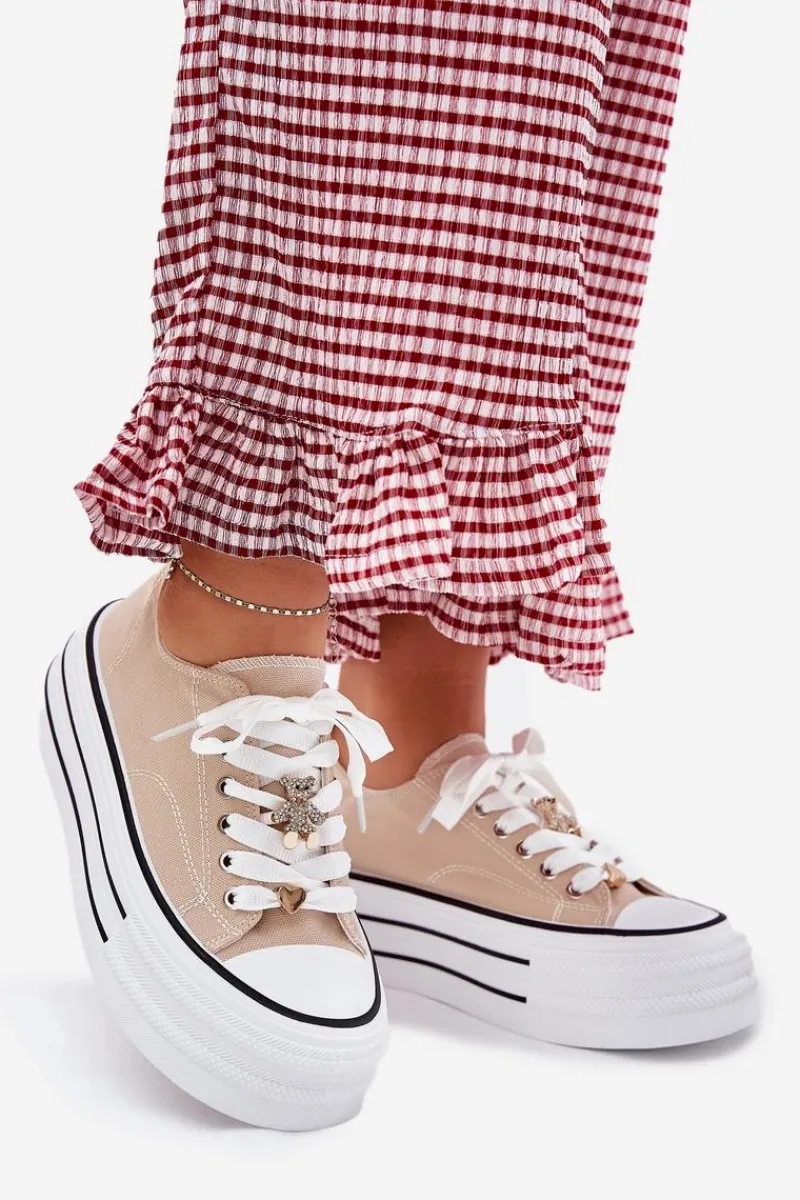 Trampki Damskie Niskie>Boto Trampki Damskie Na Platformie Ze Złotymi Przypinkami Beżowe Fiorina Beżowy