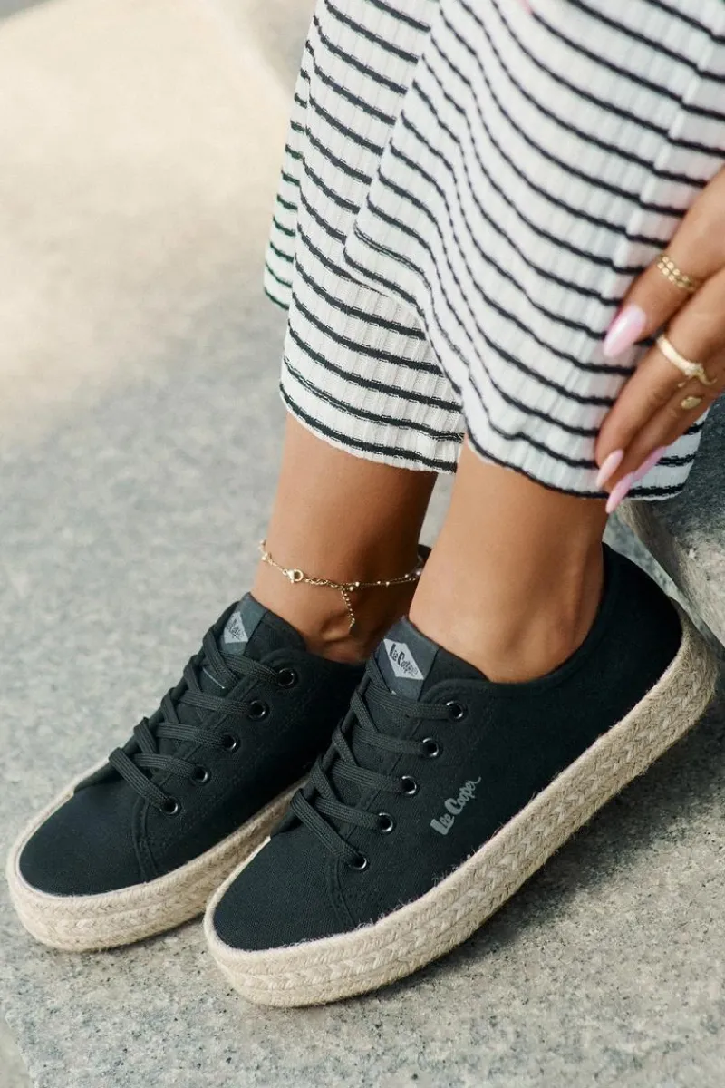 Outlet Trampki Damskie Z Plecionką LCW-25-44-3216 Czarne Damskie Trampki Damskie Niskie