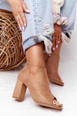 Botki Wiosenne|Botki Na Słupku>Buty damskie Vinceza Wiosenne Zamszowe Botki Na Słupku Vinceza 21-17095 Beżowe