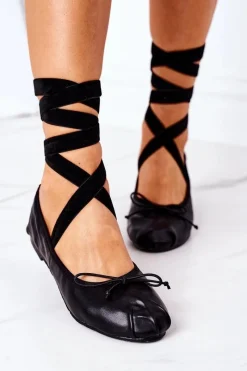 Baleriny Klasyczne>Boto Wiązane Baleriny Lu Boo Czarne