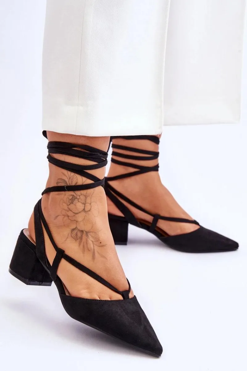 Best Boto Wiązane Czółenka Na Niskim Słupku W Szpic Czarne Carlotte