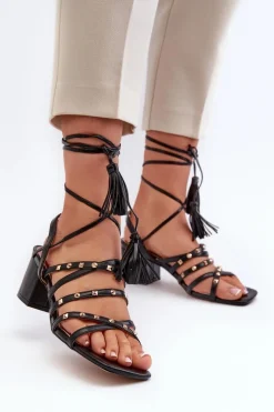 Sandały Na Obcasie>Evento Wiązane Sandały Na Niskim Obcasie Ozdobione Ćwiekami Czarne Chrisele Czarny