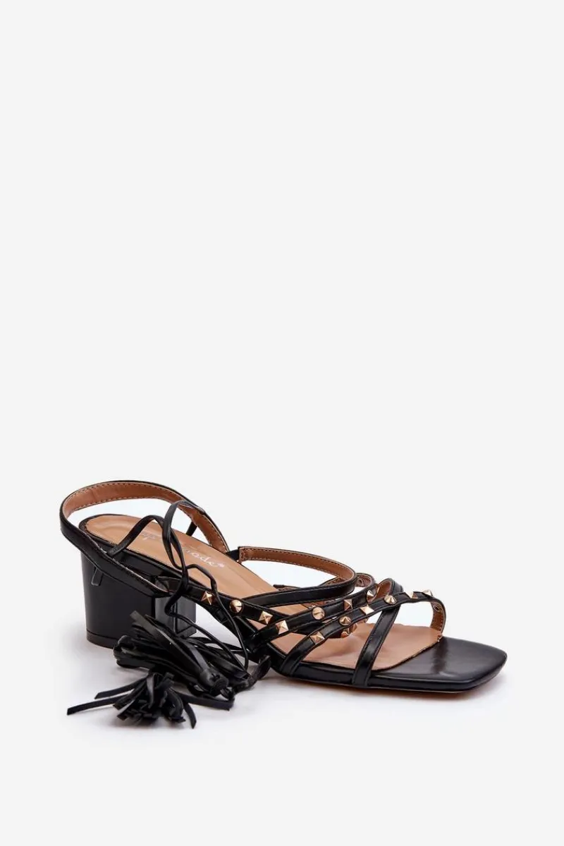 Sandały Na Obcasie>Evento Wiązane Sandały Na Niskim Obcasie Ozdobione Ćwiekami Czarne Chrisele Czarny