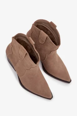 Clearance Boto Wsuwane Botki Kowbojki Damskie Z Naturalnego Zamszu Beżowe Beretta Beżowy