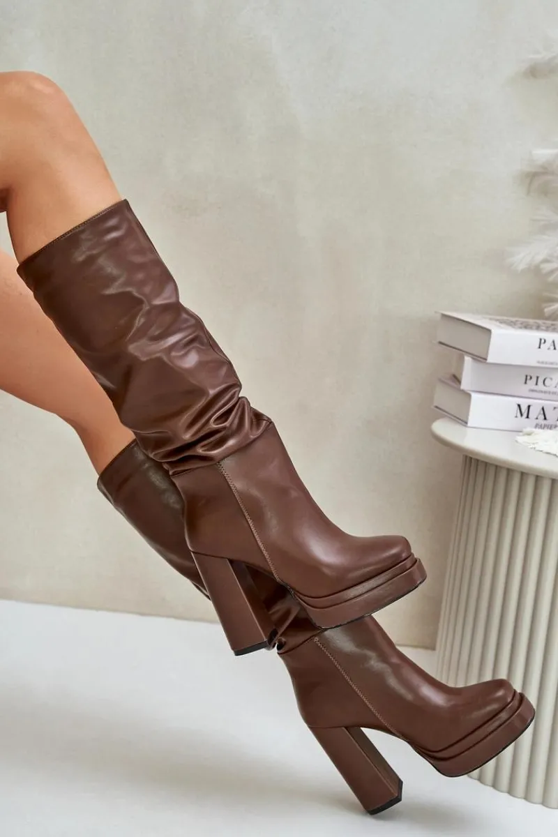 Outlet Wsuwane Kozaki Na Słupku I Platformie Z Marszczeniem Ocieplane Brązowe Beridra Damskie Kozaki Ocieplane|Kozaki Na Słupku