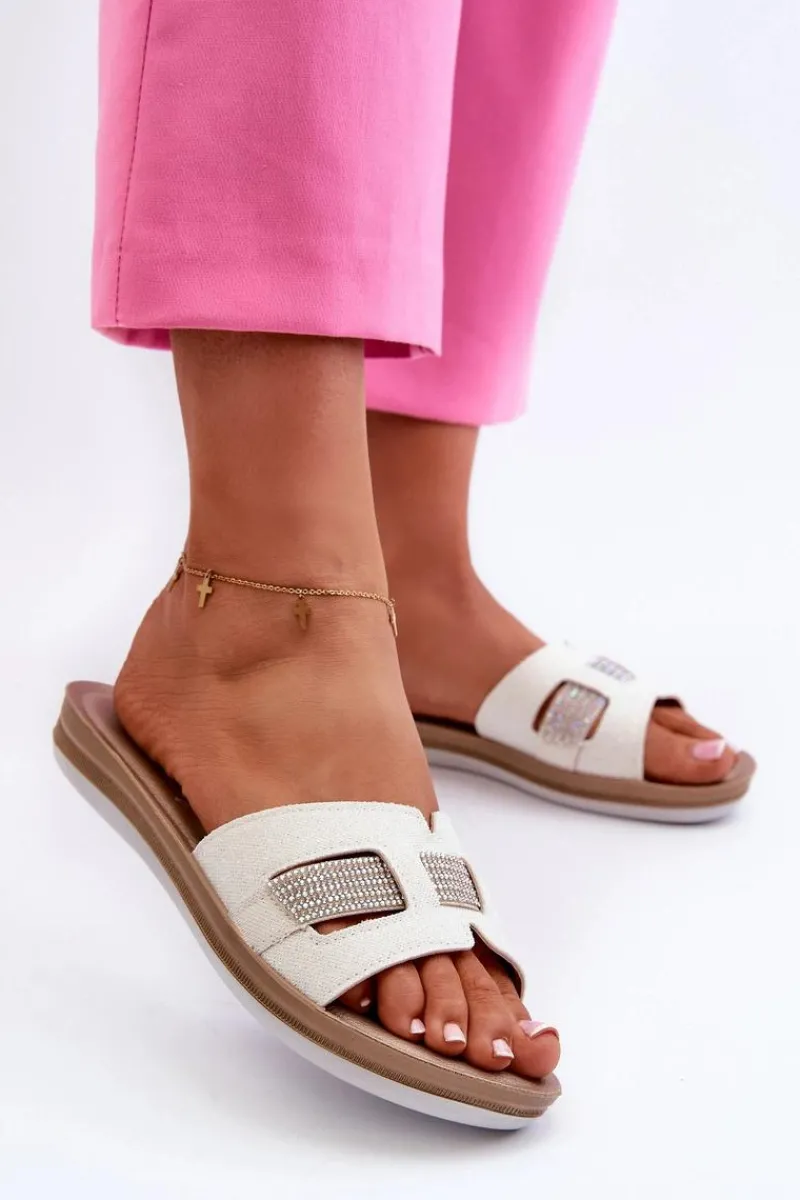 Clearance INBLU Wygodne Błyszczące Klapki Damskie BA000050 Białe Biały