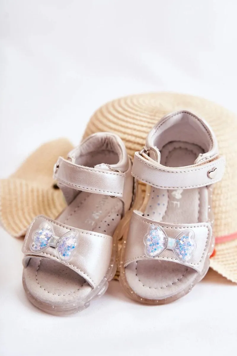 Dziewczęce>Evento Wygodne Dziecięce Sandały Z Ozdobą Srebrne Cayo