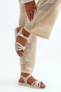 Sandały Na Koturnie|Sandały Płaskie></noscript>INBLU Wygodne I Lekkie Sandały Damskie Na Rzep CN000041 Beżowo-Srebrne