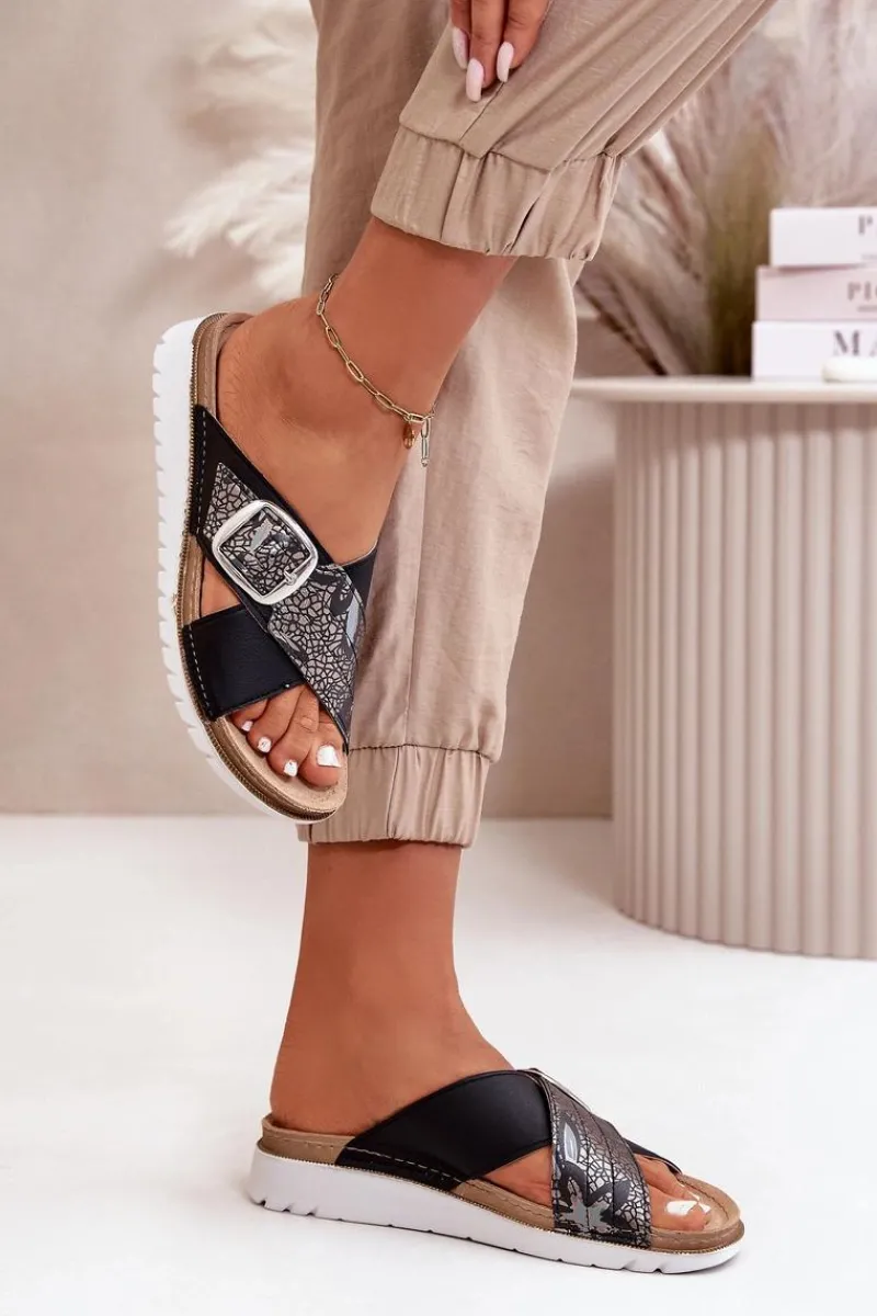 INBLU Wygodne Klapki Damskie Z Klamrą CN000032 Czarne Czarny