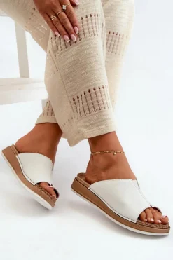 Klapki Na Koturnie|Klapki Na Obcasie></noscript>INBLU Wygodne Klapki Damskie Z Eko Skóry GS0003I1 Białe