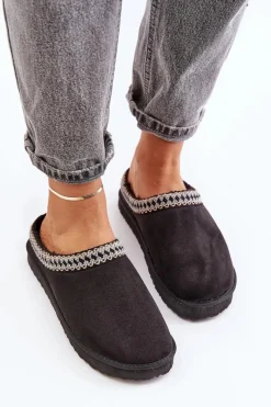 Kapcie Klasyczne|Klapki Damskie Klasyczne></noscript>INBLU Wygodne Obuwie Domowe Kapcie Z Haftem Damskie FX000021 Czarne