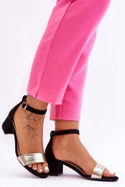 Sandały Na Obcasie></noscript>Evento Wygodne Sandały Na Niskim Obcasie Czarno-Złote Layna