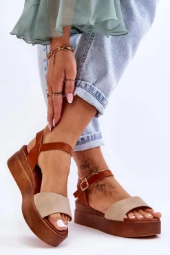 New Wygodne Skórzane Sandały Na Koturnie Beżowo-Brązowe Tifena Damskie Sandały Na Koturnie