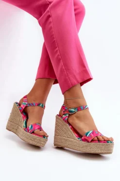 Discount Wzorzyste Sandały Na Koturnie Z Plecionki Fuksja Anihazra Damskie Sandały Na Koturnie