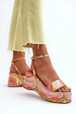 Wzorzyste Sandały Na Platformie I Koturnie Multikolor Wiandia Damskie Sandały Na Koturnie