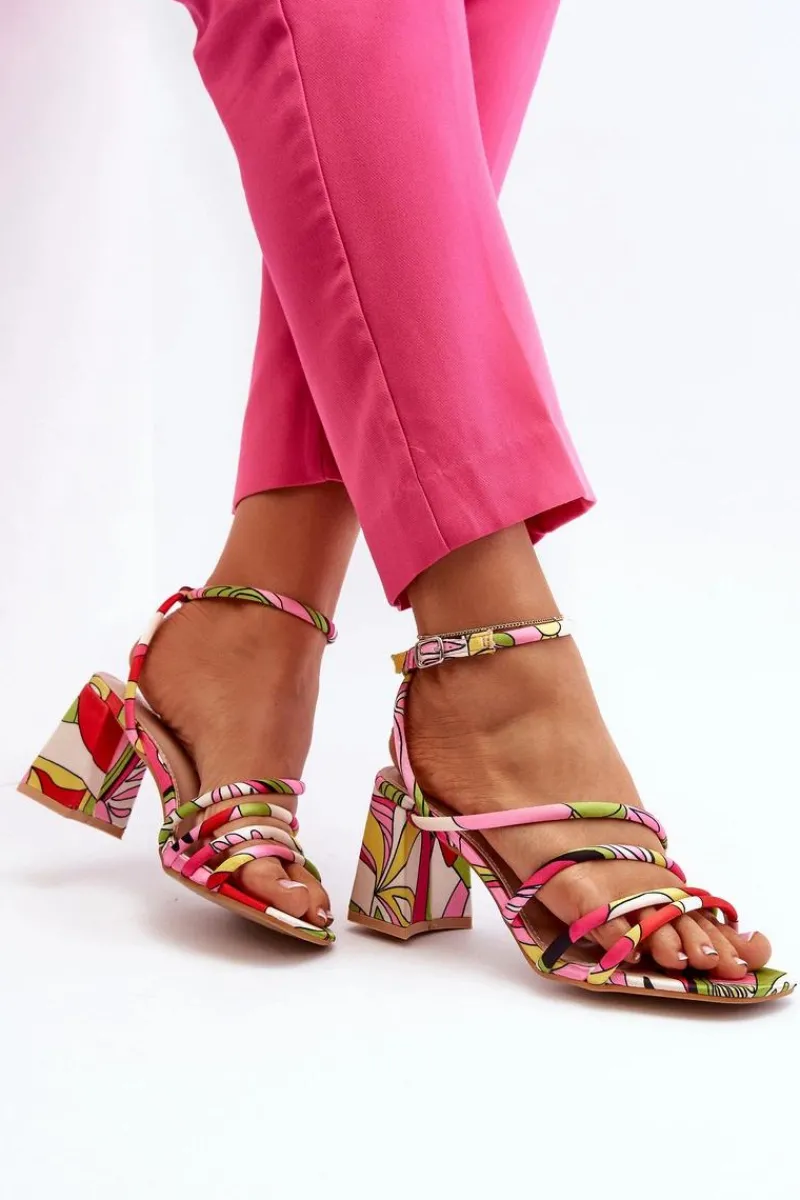 Wzorzyste Sandały Na Słupku Multikolor Jenglla Damskie Sandały Na Obcasie