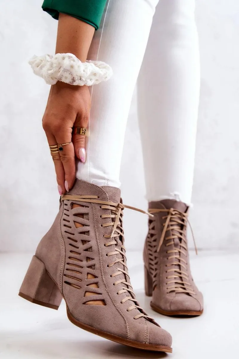 Sale Zamszowe Ażurowe Botki 05508-04 Beżowe Damskie Botki Wiosenne|Botki Maciejka