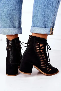 Zamszowe Ażurowe Botki 04040-01 Czarne Damskie Botki Wiosenne|Botki Maciejka
