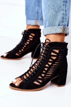 Zamszowe Ażurowe Botki 04040-01 Czarne Damskie Botki Wiosenne|Botki Maciejka