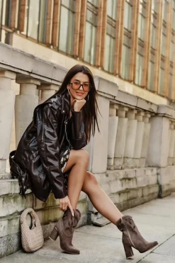 Botki Na Słupku|Botki Ażurowe>Boto Zamszowe Ażurowe Botki Na Słupku Lewski 3629 Ciemnobeżowe Beżowy