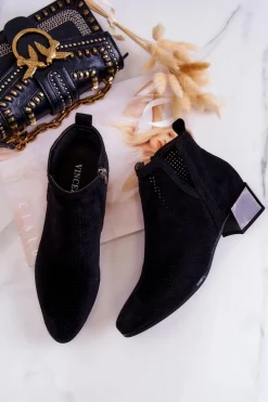 Sale Buty damskie Vinceza Zamszowe Botki Ażurowe Z Wycięciem Czarne Carine