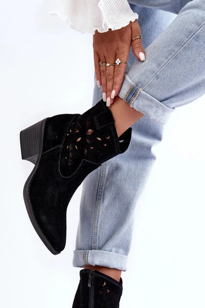 Botki Wiosenne|Botki Skórzane>Damskie buty S.Barski Zamszowe Botki Kowbojki Ażurowe D&A SN622-20 Czarne Czarny