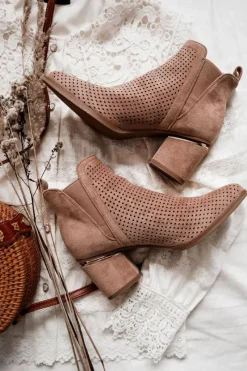 New Boto Zamszowe Botki Kowbojki Ażurowe Ciemnobeżowe Helloni