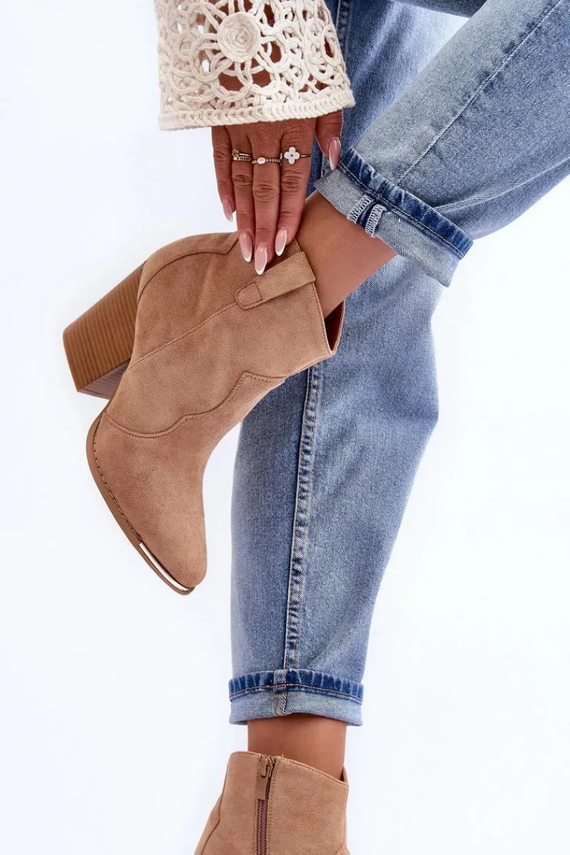 Botki Na Słupku|Brązowe I Beżowe Botki>Boto Zamszowe Botki Kowbojki Na Obcasie Beżowe Lotoune