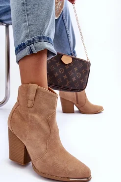 Botki Na Słupku|Brązowe I Beżowe Botki><noscript><img width=