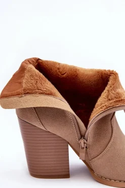 Botki Na Słupku|Brązowe I Beżowe Botki><noscript><img width=