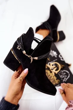 Zamszowe Botki Kowbojki Z Paskami Czarne Inessa Damskie Botki Wiosenne|Botki Na Słupku