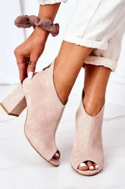 Botki Wiosenne|Botki Na Słupku><noscript><img width=