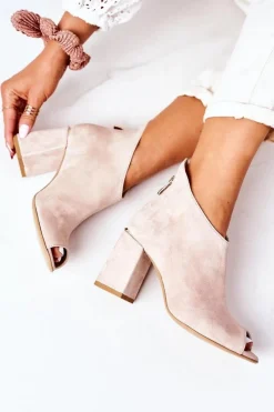 Botki Wiosenne|Botki Na Słupku><noscript><img width=