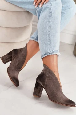 Discount Boto Zamszowe Botki Na Słupku Z Wycięciem Exquisite 1231 Cappuccino