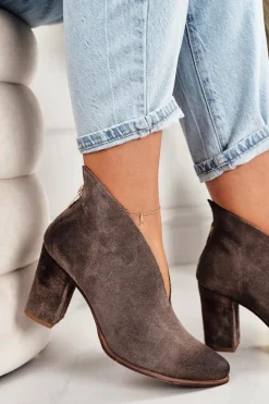 Discount Boto Zamszowe Botki Na Słupku Z Wycięciem Exquisite 1231 Cappuccino