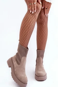 Discount Boto Zamszowe Botki Ze Skarpetą Na Platformie I Płaskim Obcasie Ciemnobeżowe Rewam