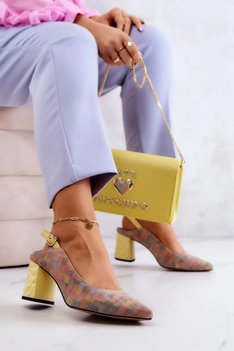 Czółenka Na Słupku|Czółenka Klasyczne>Maciejka Zamszowe Czółenka Na Słupku 05427-39 Multikolor