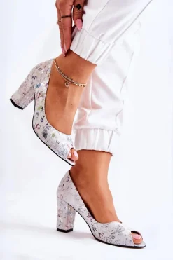 Discount Boto Zamszowe Czółenka W Kwiaty Beżowe Kellany