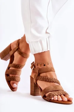 Sandały Na Obcasie>Evento Zamszowe Damskie Sandały Na Słupku Camel Elora