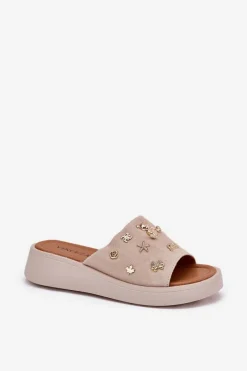 Online Zamszowe Klapki Damskie Z Przypinkami Vinceza 66741 Beżowe Damskie Klapki Na Platformie|Klapki Damskie Klasyczne